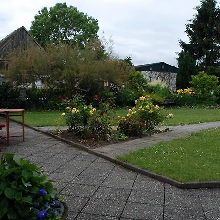 Unterm Reetdach Posewald